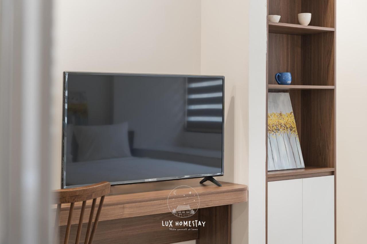 Lux Westlake Studio Ханой Экстерьер фото